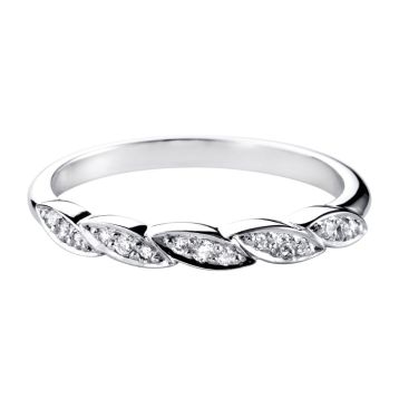 Top view of Rhea Platinum Ring