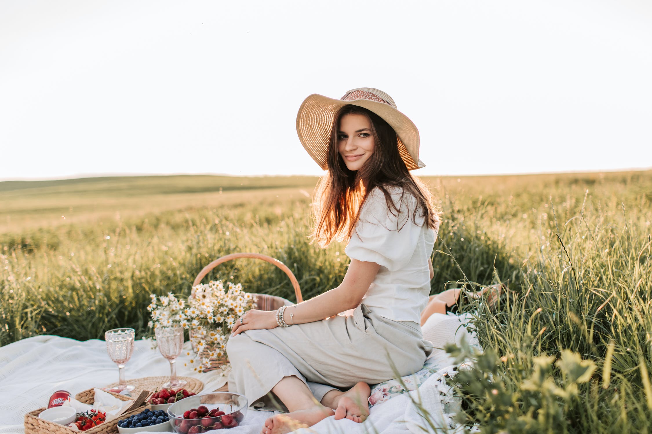 Lockdown Birthday Ideas. Girl having a picnic.